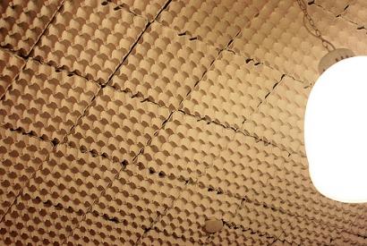 Insonoriser avec des boites d'oeufs Comment limiter le bruit de la guitare dans un appartement ?