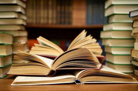 Aide aux devoirs A quel âge peut-on commencer le soutien scolaire ?